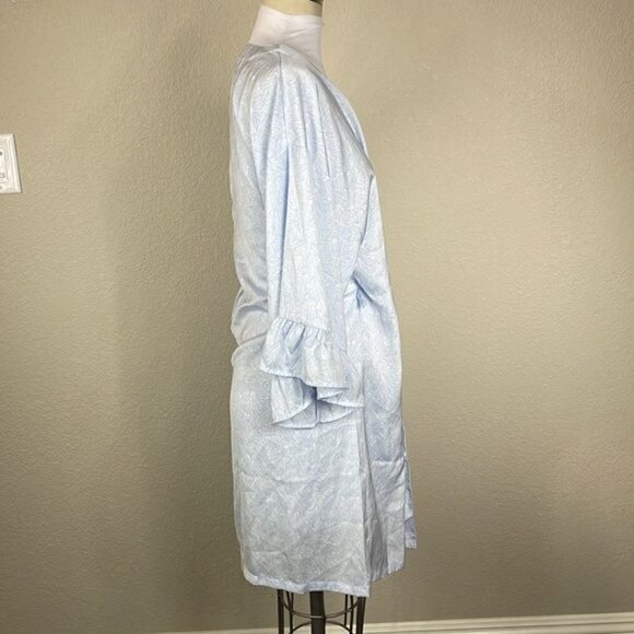 NWT Nordstrom Light Blue Floral Short Kimono Robe Sz XS missing belt - Picture 2 of 11